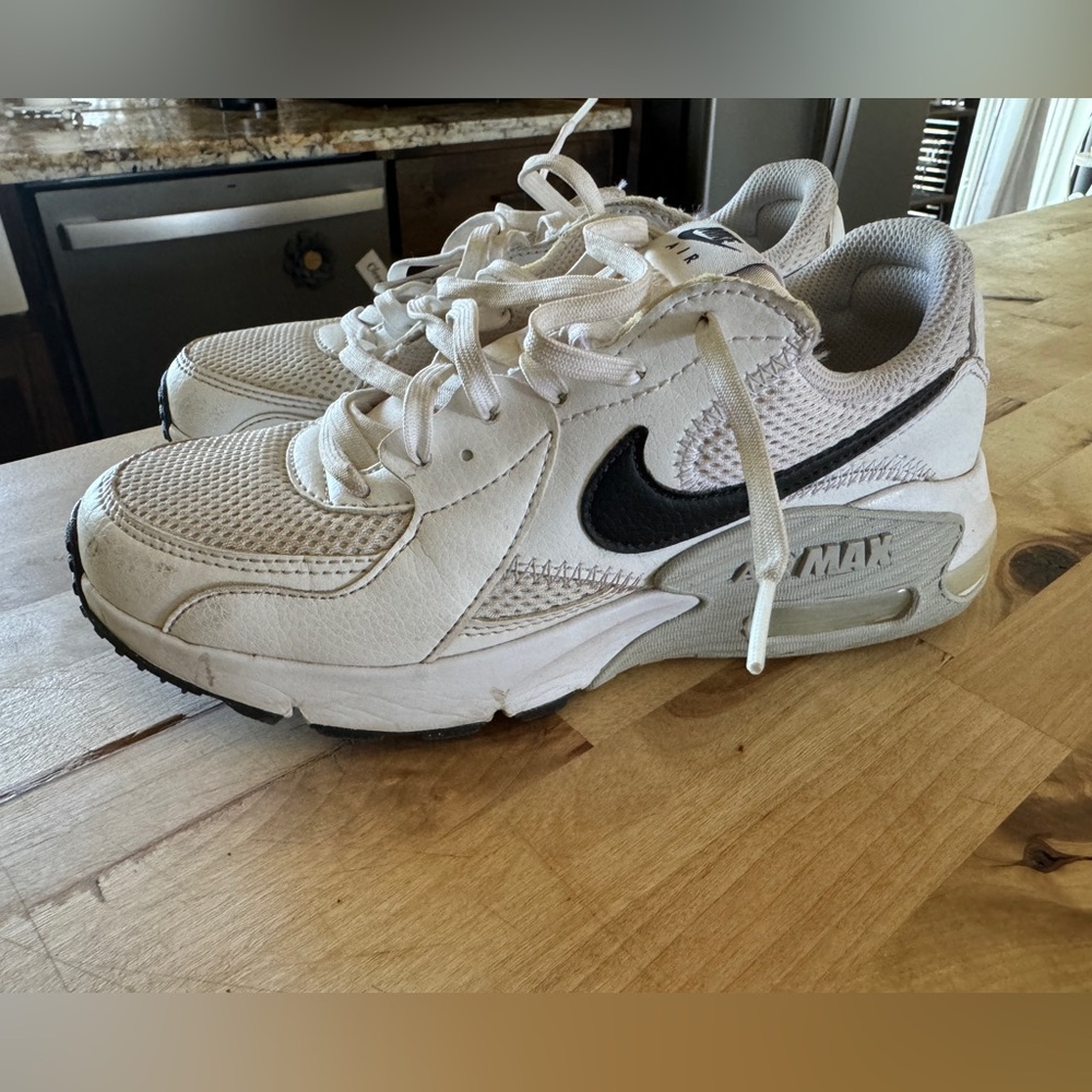 Nike Air Max size 6.5